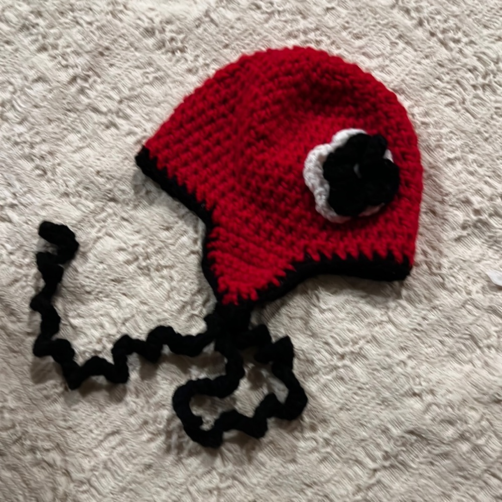 Handmade toddler crocheted Bonnet flower coiled tie NEW